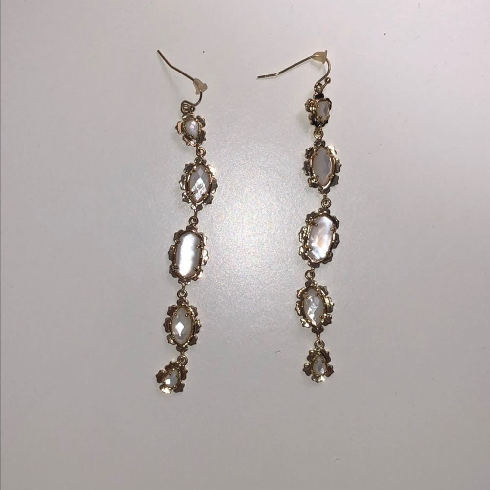 Kendra Scott dangle earings